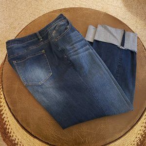 Excellent Condition A6 Boyfriend Jeans